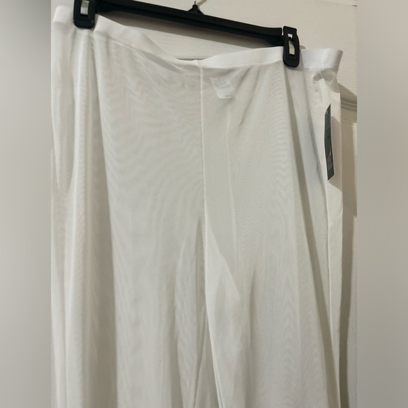 Wild Fable Women's Mesh High Waist Cover up Flare Pants White Size L - Picture 3 of 4